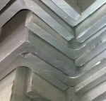 Уголок 200х200х28 г/к ст.09Г2С (s355)