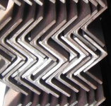 Уголок 200х200х30 г/к ст.09Г2С (s355)