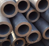 Труба 83 х 18 бесшовная г/д